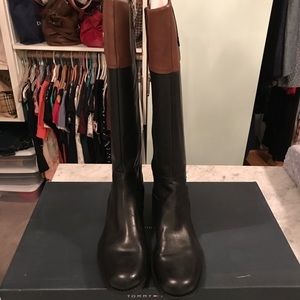 GUC Tommy Hilfiger black/brown leather boots